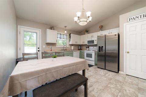 473 Chatham Dr, O'fallon, MO 63366 photo 5