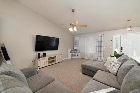 473 Chatham Dr, O'fallon, MO 63366 photo 4