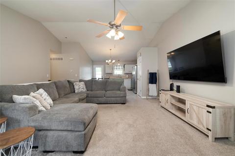 473 Chatham Dr, O'fallon, MO 63366 photo 2