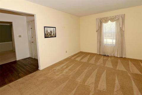 738 Redstart Dr, Ellisville, MO 63021 photo 7