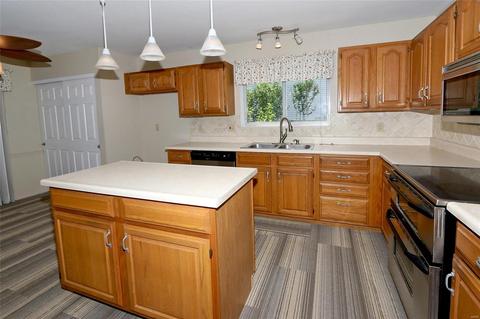 738 Redstart Dr, Ellisville, MO 63021 photo 13