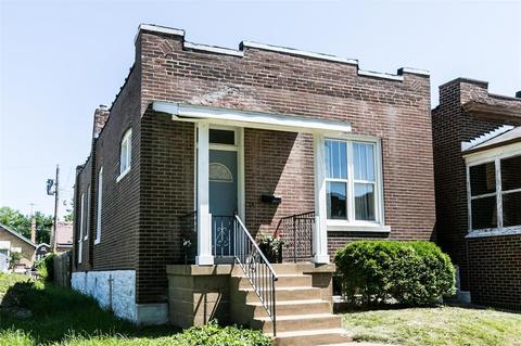 4023 Winnebago St, Saint Louis, MO 63116