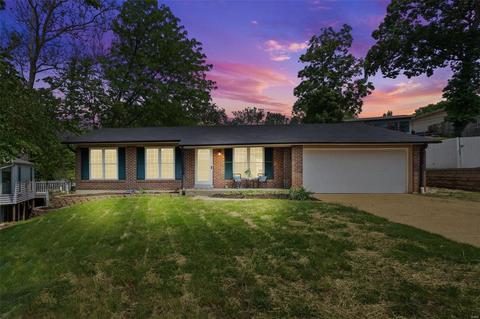 9918 Chileswood Dr, Saint Louis, MO 63126