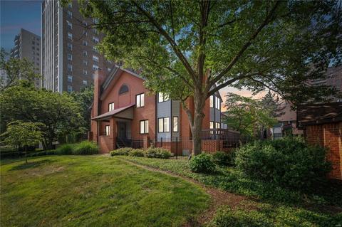 4444 Lindell Blvd #2, Saint Louis, MO 63108