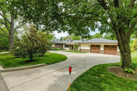 12 Arbor Rd, Olivette, MO 63132 photo 2