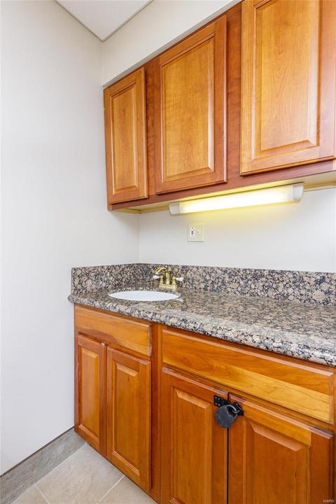 12 Arbor Rd, Olivette, MO 63132 photo 48