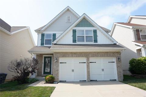 405 Parkgate Dr, Lake Saint Louis, MO 63367