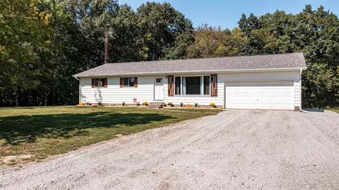 17143 Illinois 185, Coffeen, IL 62017 photo 1
