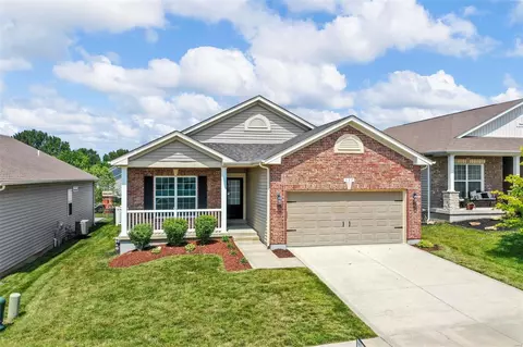 157 Siena Dr, Saint Peters, MO 63376