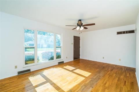 309 San Jose Dr, O'fallon, MO 63366 photo 4