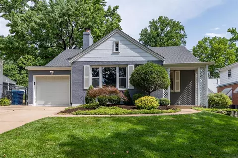 961 Nancy Carol Ln, Saint Louis, MO 63122