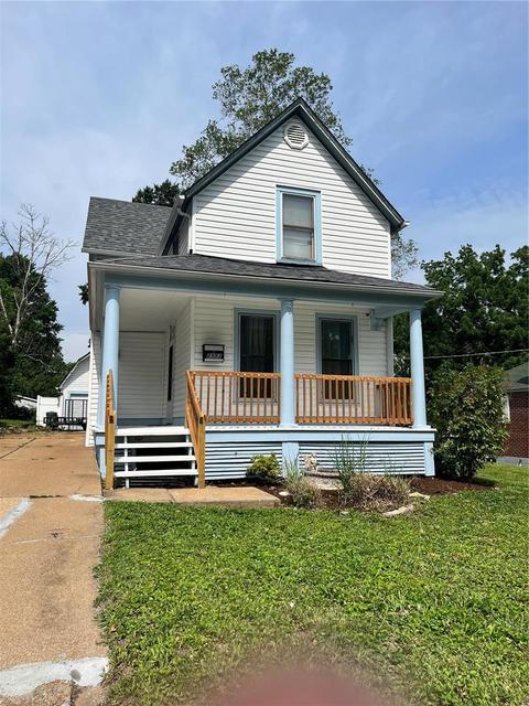 2953 Ridgeway Ave, Saint Louis, MO 63114