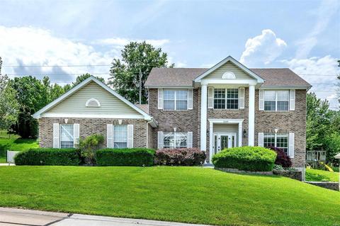 2349 Delaware Dr, Saint Charles, MO 63303