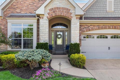 402 Maple Rise Path, Chesterfield, MO 63005 photo 3