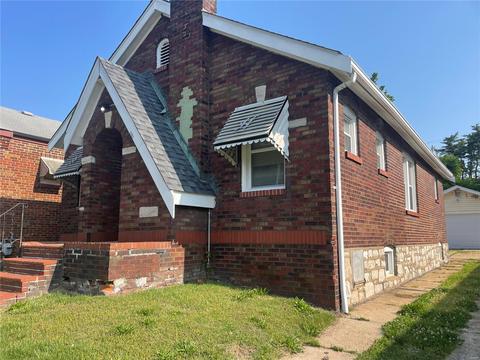 1753 Mclaran Ave, Saint Louis, MO 63147