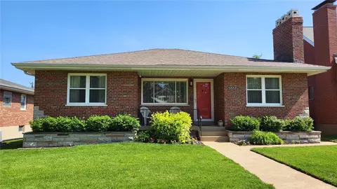 5557 Mardel Ave, Saint Louis, MO 63109