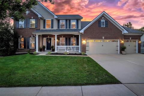 685 Grand View Ridge Ct, Eureka, MO 63025