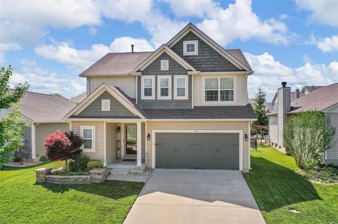 315 Country Trail Dr, Lake Saint Louis, MO 63367
