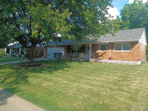 7344 Sharp Ave, Saint Louis, MO 63116