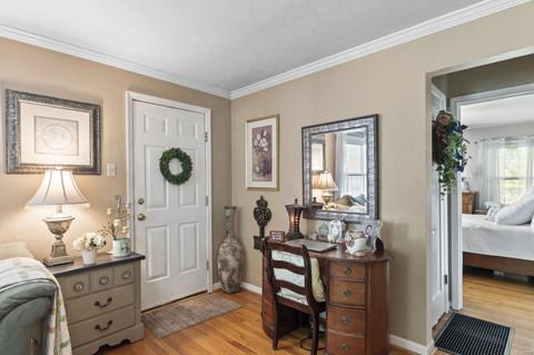 321 Carmel Dr, Webster Groves, MO 63119 photo 4