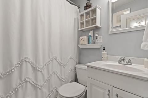 321 Carmel Dr, Webster Groves, MO 63119 photo 17