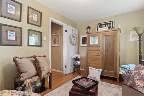 321 Carmel Dr, Webster Groves, MO 63119 photo 16