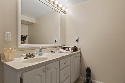 321 Carmel Dr, Webster Groves, MO 63119 photo 23