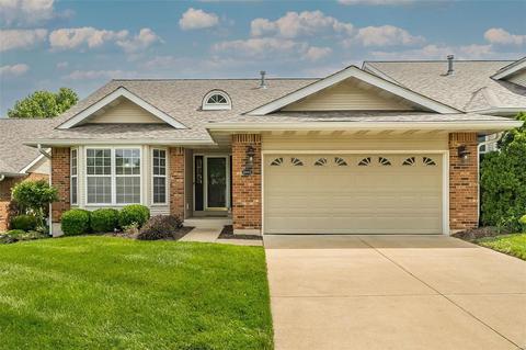 15413 Braefield Dr, Chesterfield, MO 63017