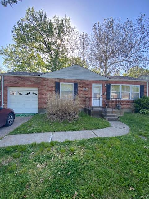 9112 Jordan St, Saint Louis, MO 63137