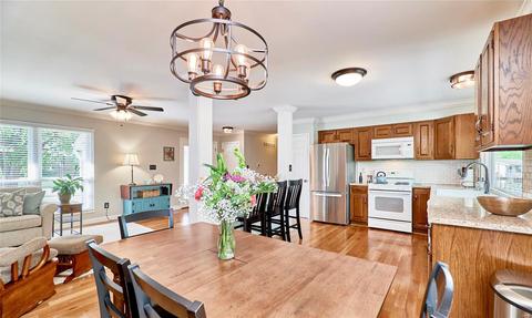 829 Forest Village Dr, Ballwin, MO 63021 photo 8