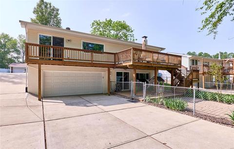 829 Forest Village Dr, Ballwin, MO 63021 photo 28
