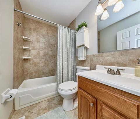 829 Forest Village Dr, Ballwin, MO 63021 photo 11