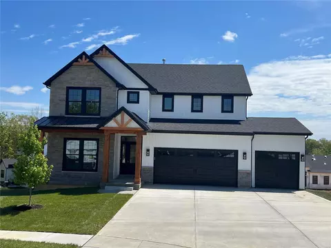 102 Copper Stone Pt, Wentzville, MO 63385