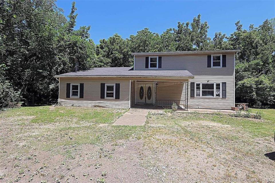 421 Martin, Farmington, MO 63640 11 Photos MLS 23028907 Movoto