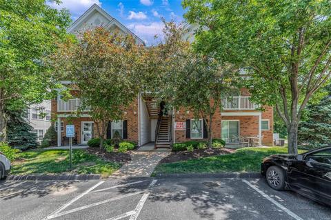 470 Benton Dr #G, Saint Peters, MO 63376