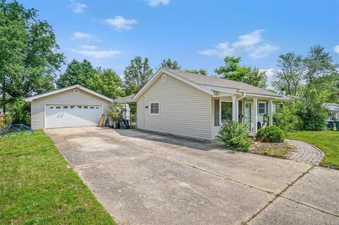 403 Prince David Dr, O'fallon, MO 63366 photo 2