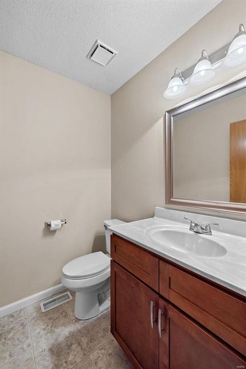 346 Carriage Trail Ct, O'fallon, MO 63368 photo 11