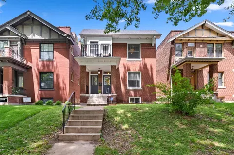 4039 Shaw Blvd, Saint Louis, MO 63110
