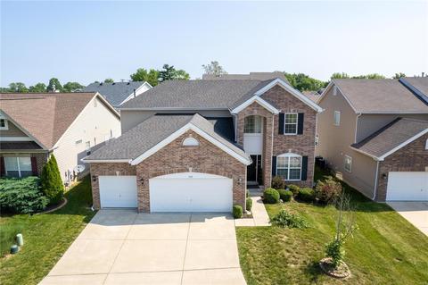 240 Bellemeade Dr, Saint Peters, MO 63376