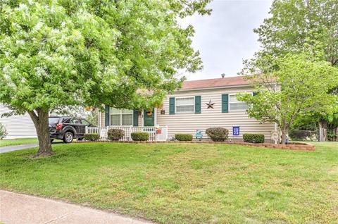 2190 Grants Pkwy, Florissant, MO 63031