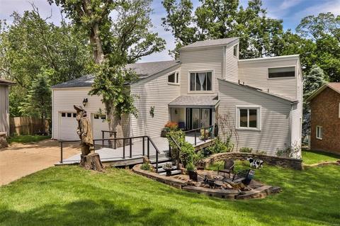 16 Burgundy Dr, Lake Saint Louis, MO 63367