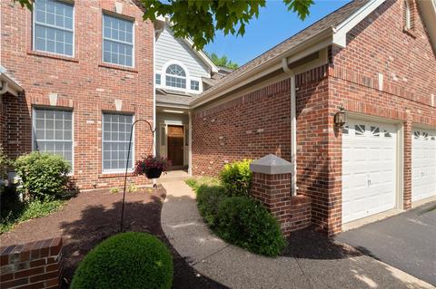 14155 Woods Mill Cove Dr, Chesterfield, MO 63017