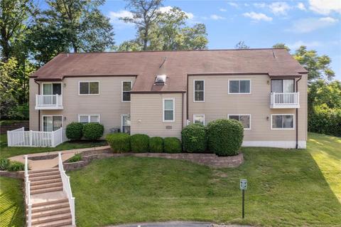 1307 Glendale Gardens Dr #B, Saint Louis, MO 63122