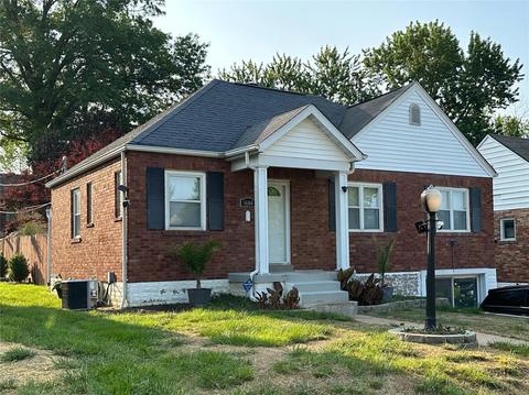 8604 Neier Ln, Saint Louis, MO 63123