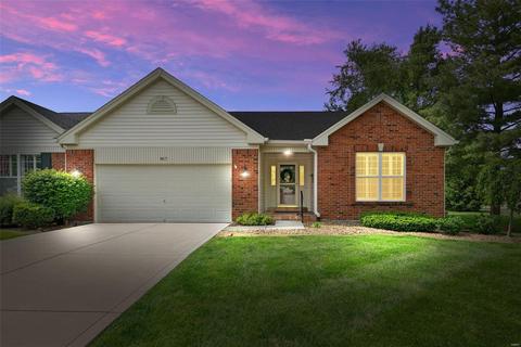 817 Hawk Run Trl, O'fallon, MO 63368