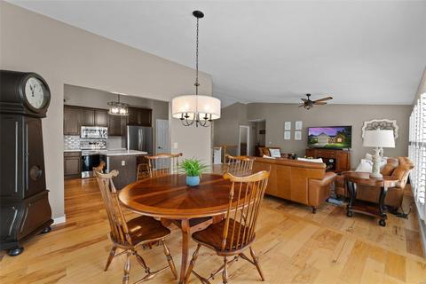 817 Hawk Run Trl, O'fallon, MO 63368 photo 9