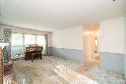 108 Maple Ln, Ballwin, MO 63011 photo 6