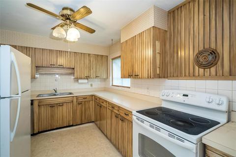 108 Maple Ln, Ballwin, MO 63011 photo 15