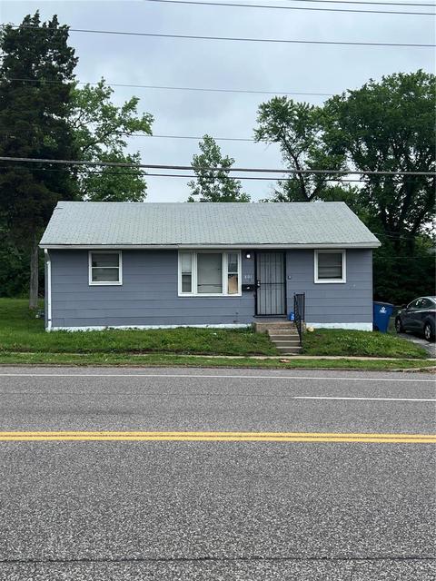 801 Chambers Rd, Ferguson, MO 63135