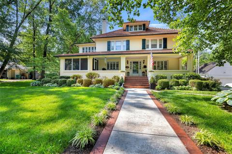 476 Hawthorne Ave, Saint Louis, MO 63119
